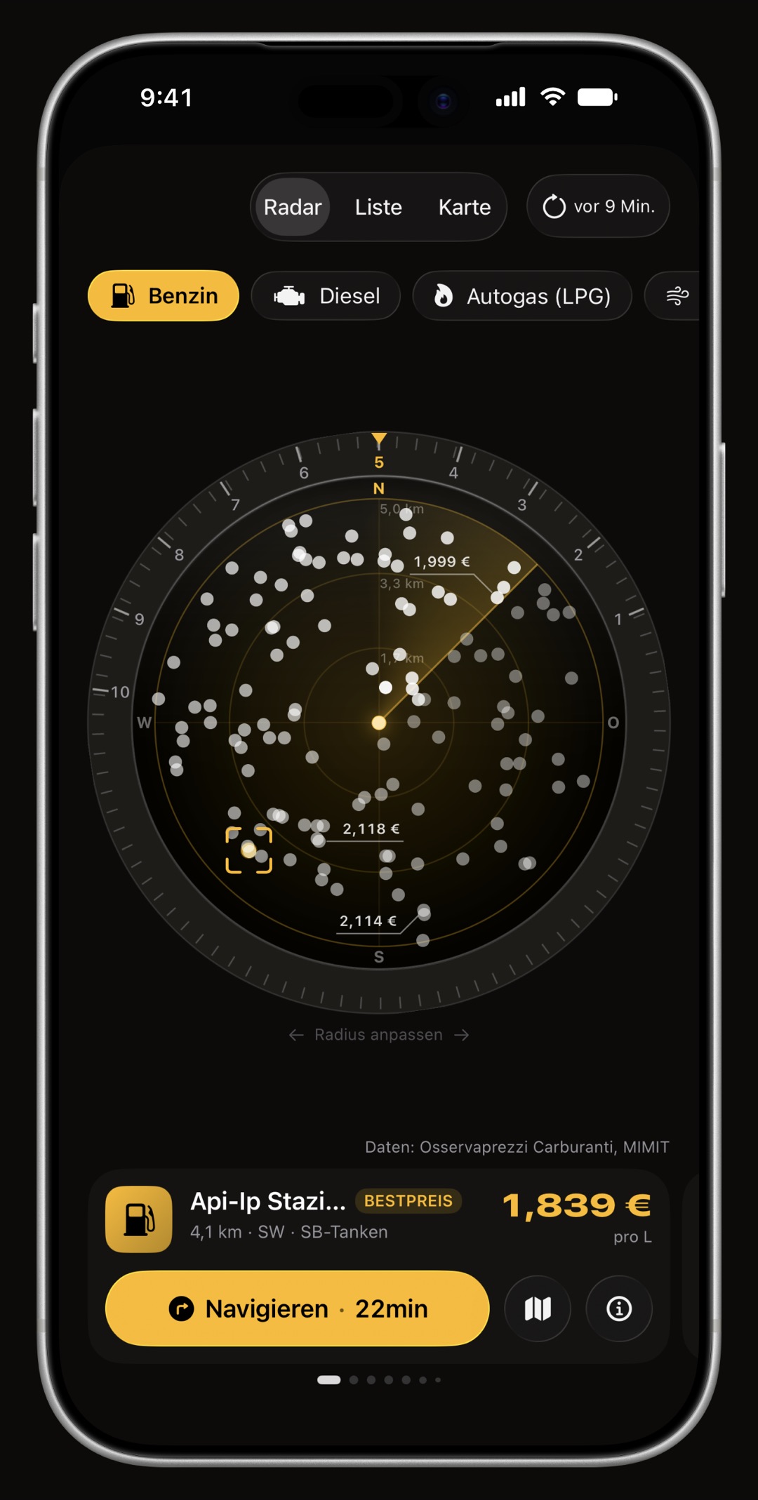 WrenchTime-Preisradar auf dem iPhone, das nahe Tankstellen nach Richtung und Entfernung mit Preisen anordnet