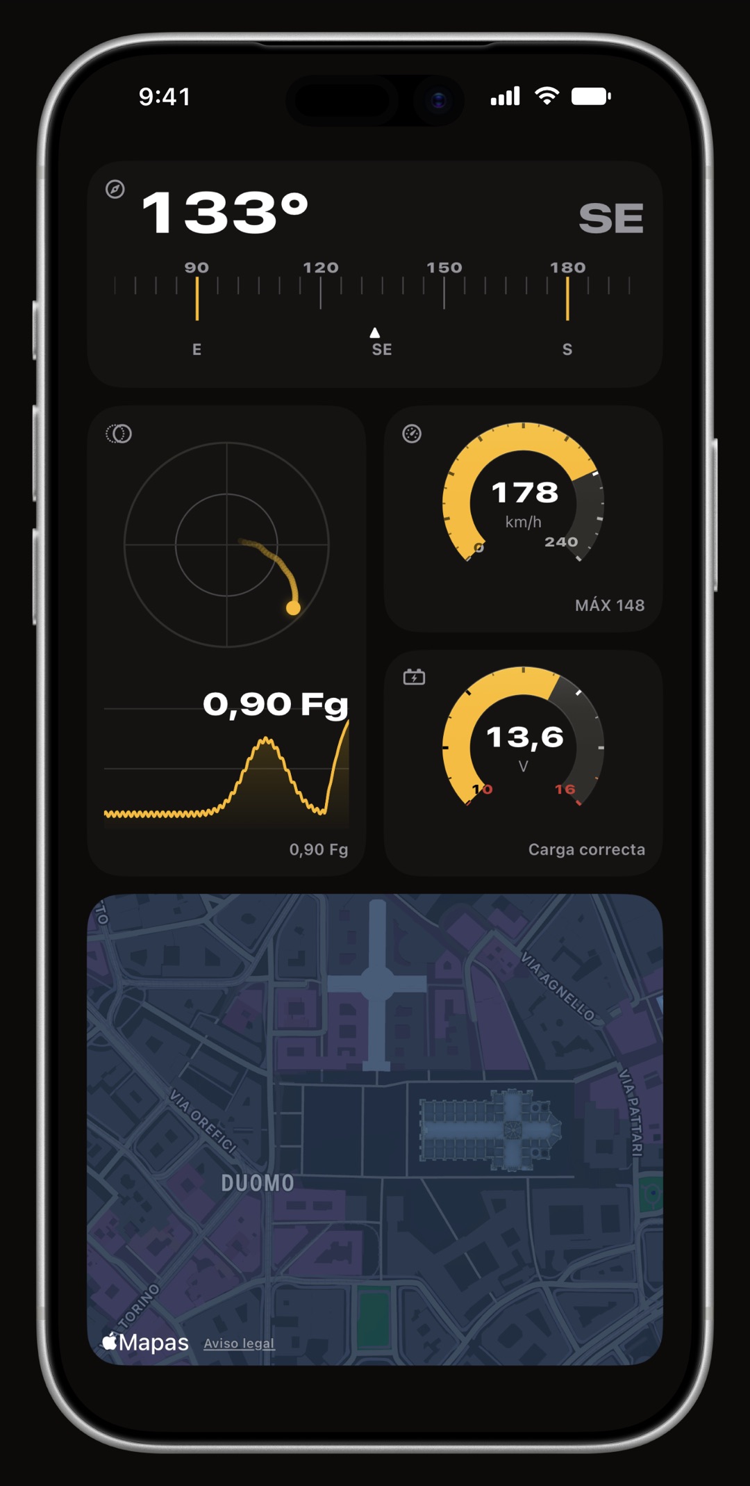 Una segunda página de WrenchTime Live en iPhone con una tira de brújula, un gráfico de fuerza G y una tarjeta de mapa