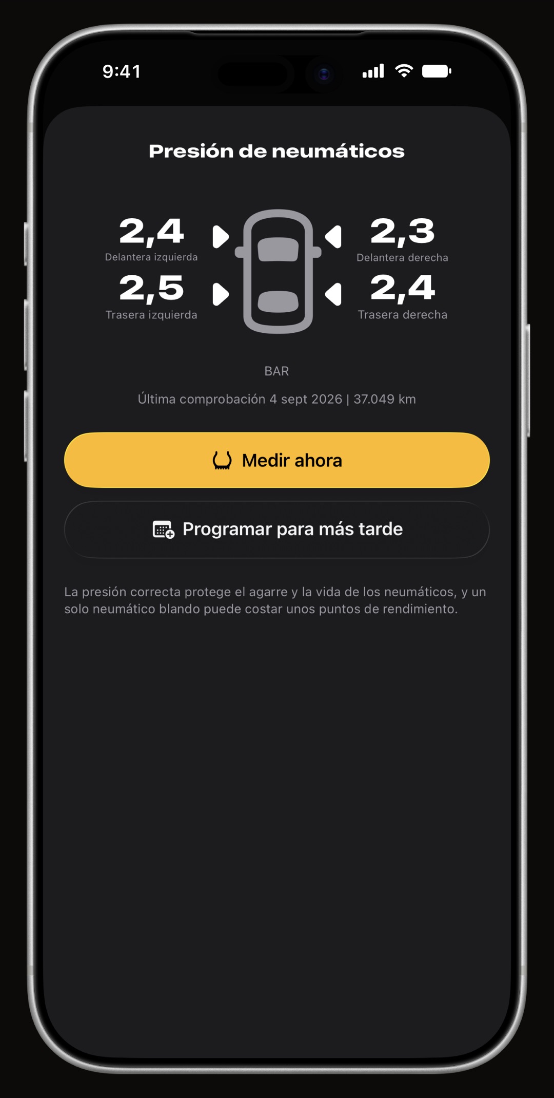 Presión de neumáticos anotada en WrenchTime sobre un esquema del vehículo en vez de en una lista