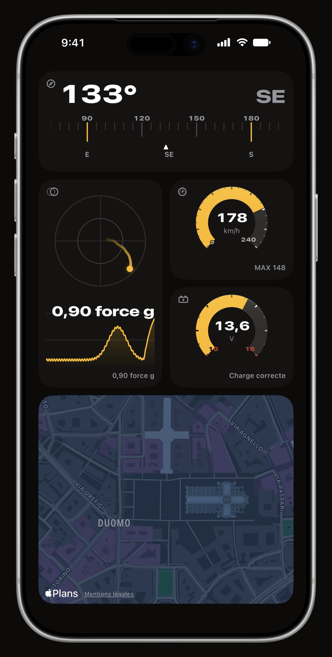 Une deuxième page WrenchTime Live sur iPhone avec une bande boussole, un tracé de force G et une carte